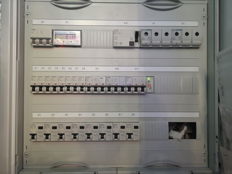 File:Attraktor Hauptverteilung 20221021.jpg