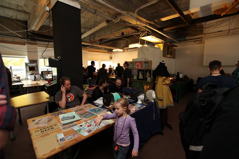 File:HMT1-CK 1562.JPG