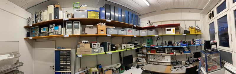 File:Ewerkstatt-regale-panorama.jpg