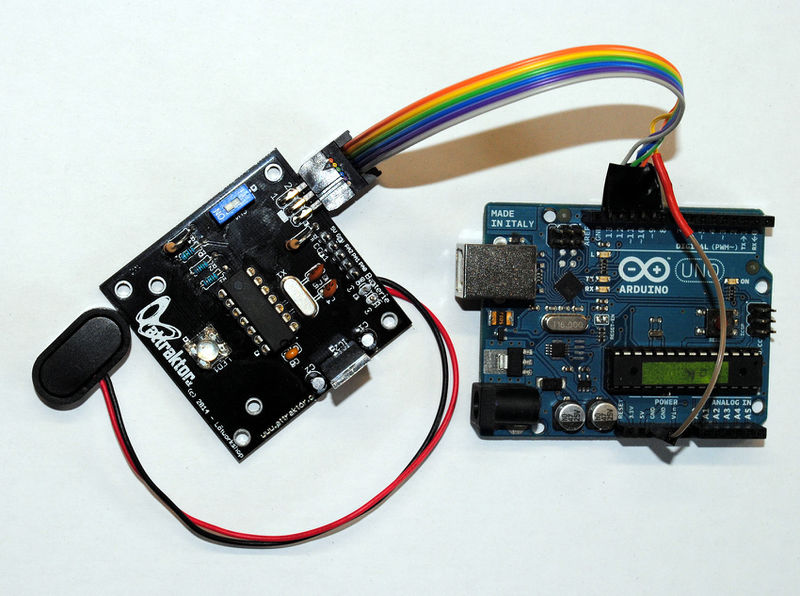 File:Arduino Programmieradapter 3.jpg