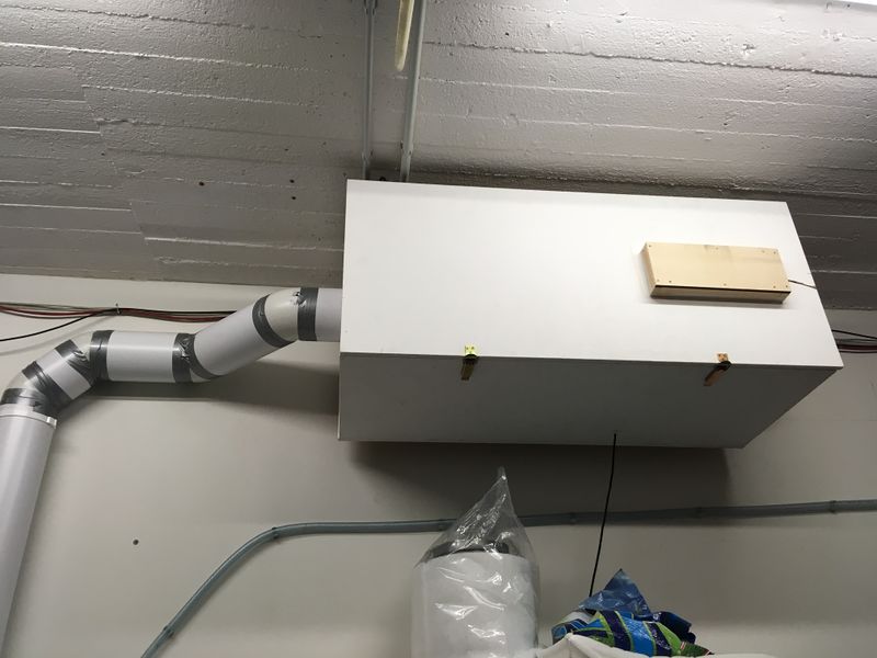 File:Laser Absaugung.jpg