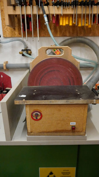 File:Tellerschleifer 0001.jpeg