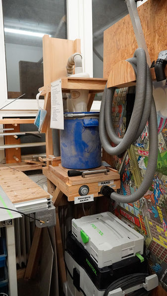 File:Absauganlage 0001.jpeg