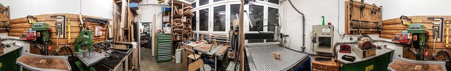 Panoramabild der Holzwerkstatt