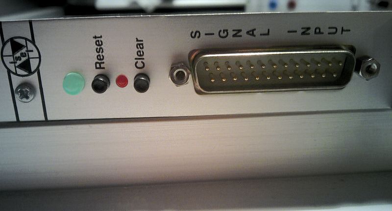 File:Isel-Schrittmotor-Adapterkarte User-Port.jpg