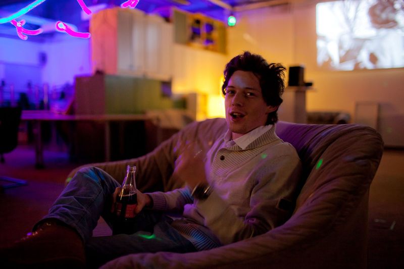 File:EOSParty12 2436.jpg